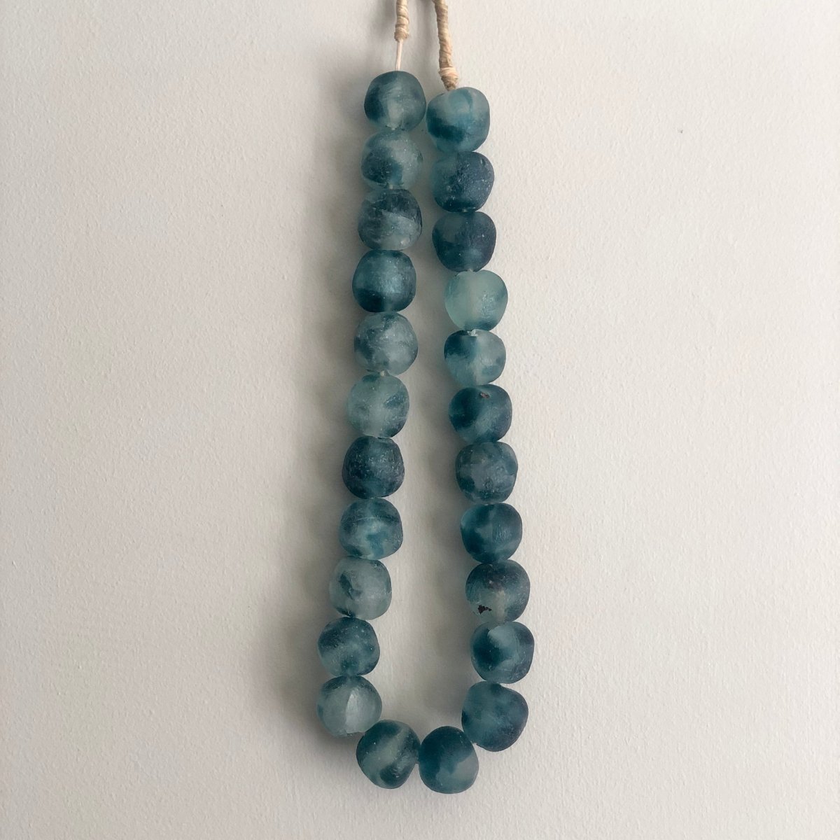 Small glass beads - Centered, Inc.