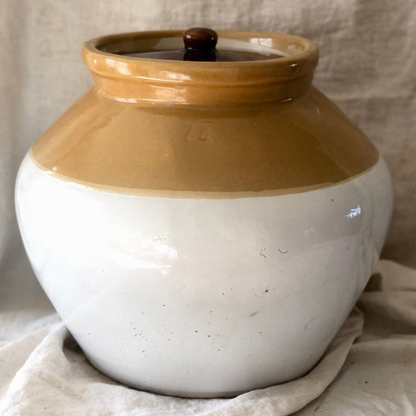 Vintage Ginger Pot, Large - Centered, Inc.